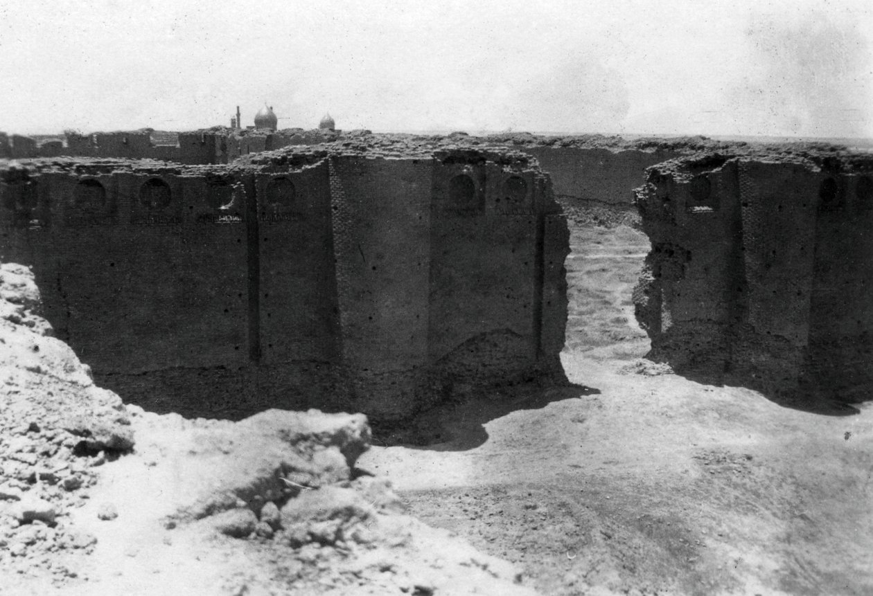 Stad Samarra vanaf de Malwiya-toren, Mesopotamië, 1918 door Unbekannt
