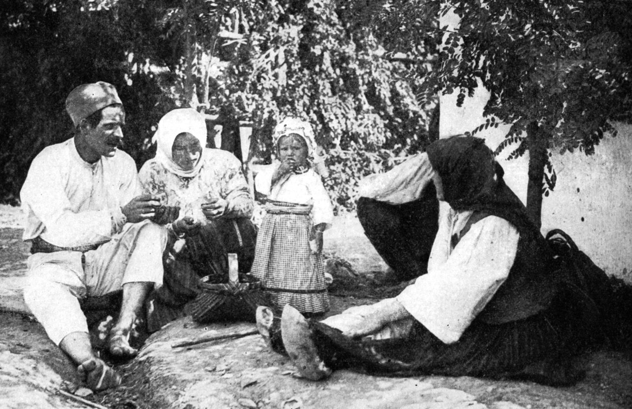 Servische familie vertelt het verhaal van het verdrijven van de Oostenrijkers uit Bosnië, Eerste Wereldoorlog, 1914 door Unbekannt