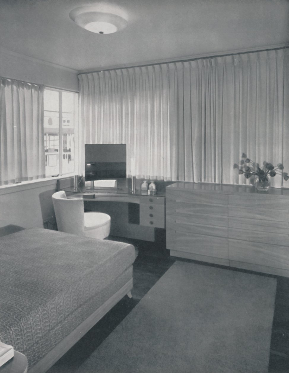 Eenvoudige en praktische lijnen kenmerken deze slaapkamer, 1942 door Unbekannt