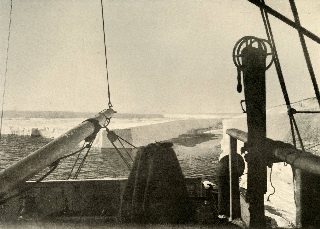 De barrière rand breekt vier mijl ten zuiden van Hut Point, c1908 door Unbekannt