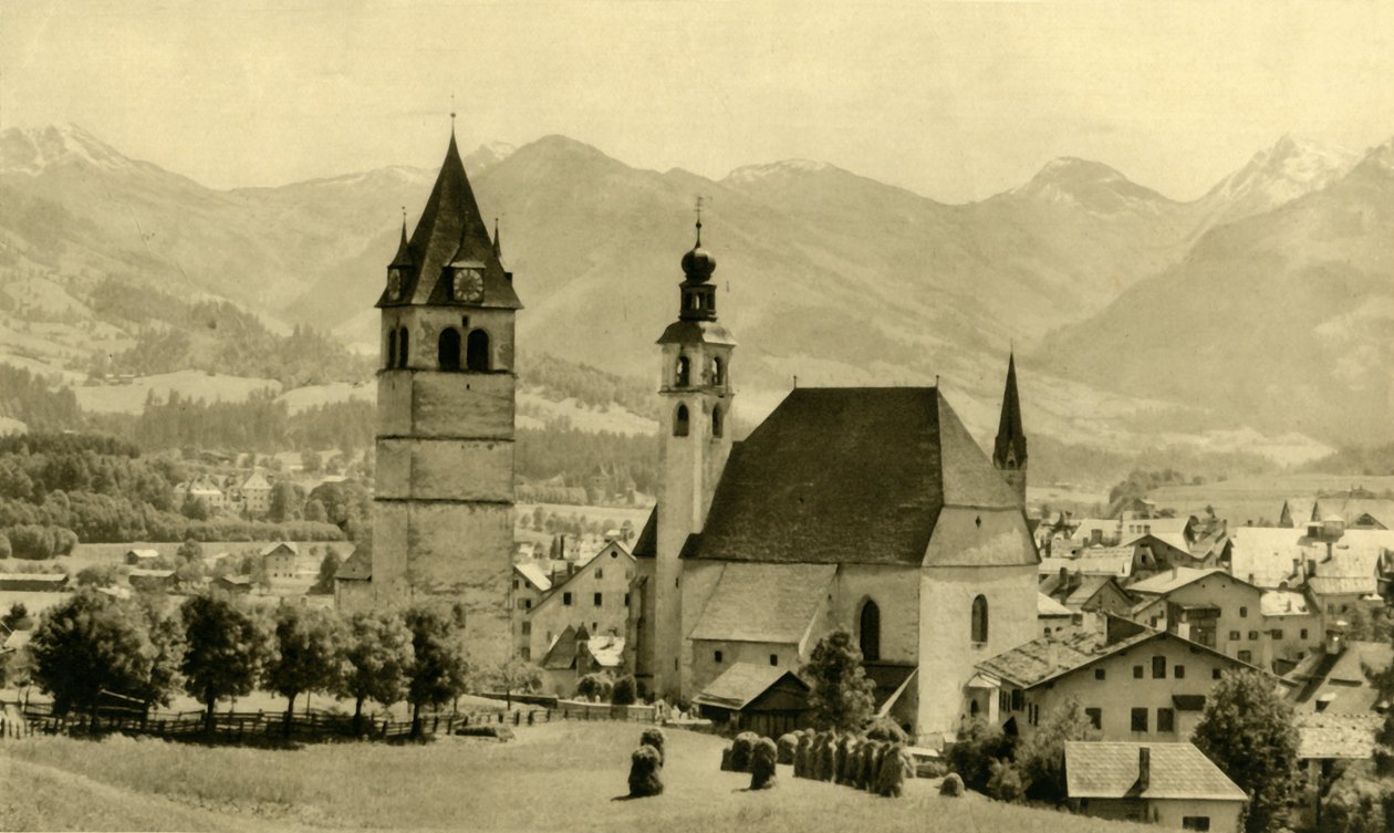De Liebfrauenkirche en kerk van St Andreas, Kitzbühel, Tirol, Oostenrijk, ca. 1935 door Unbekannt