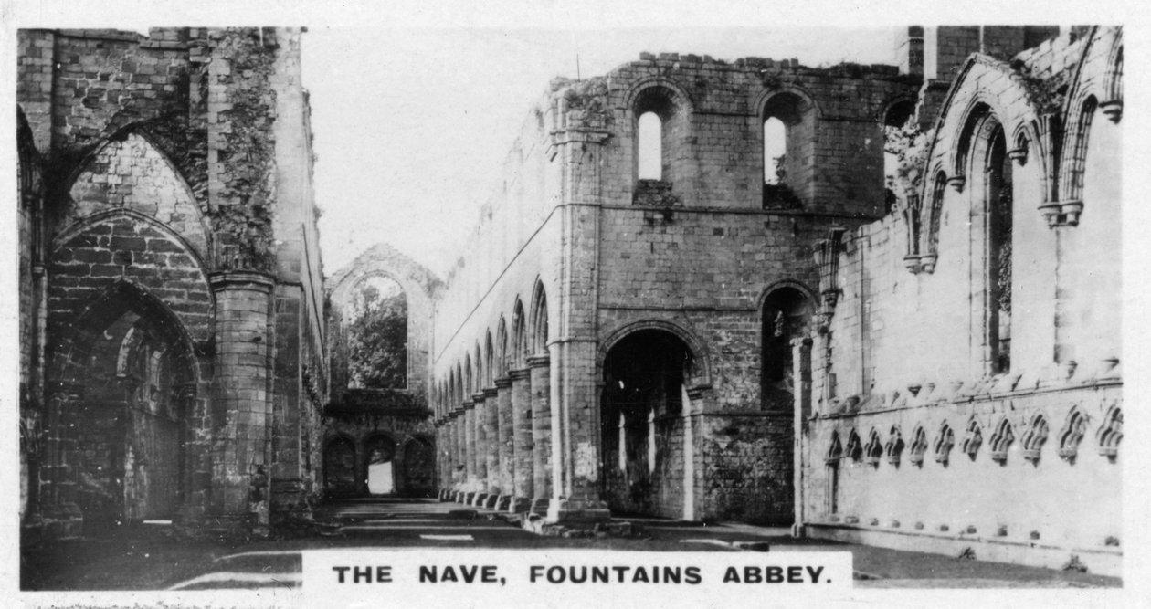 Het schip, Fountains Abbey, North Yorkshire door Unbekannt