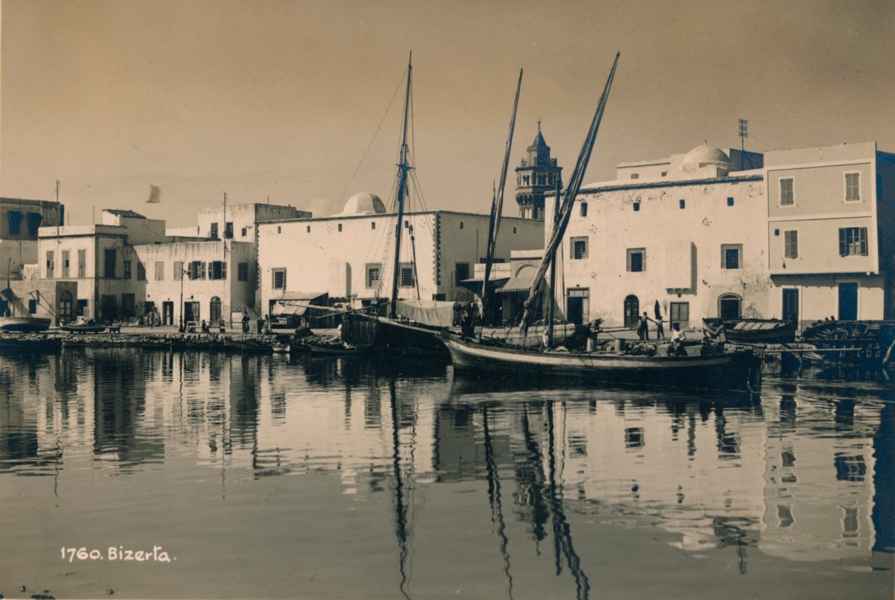 De oude haven van Bizerta, Tunesië door Unbekannt