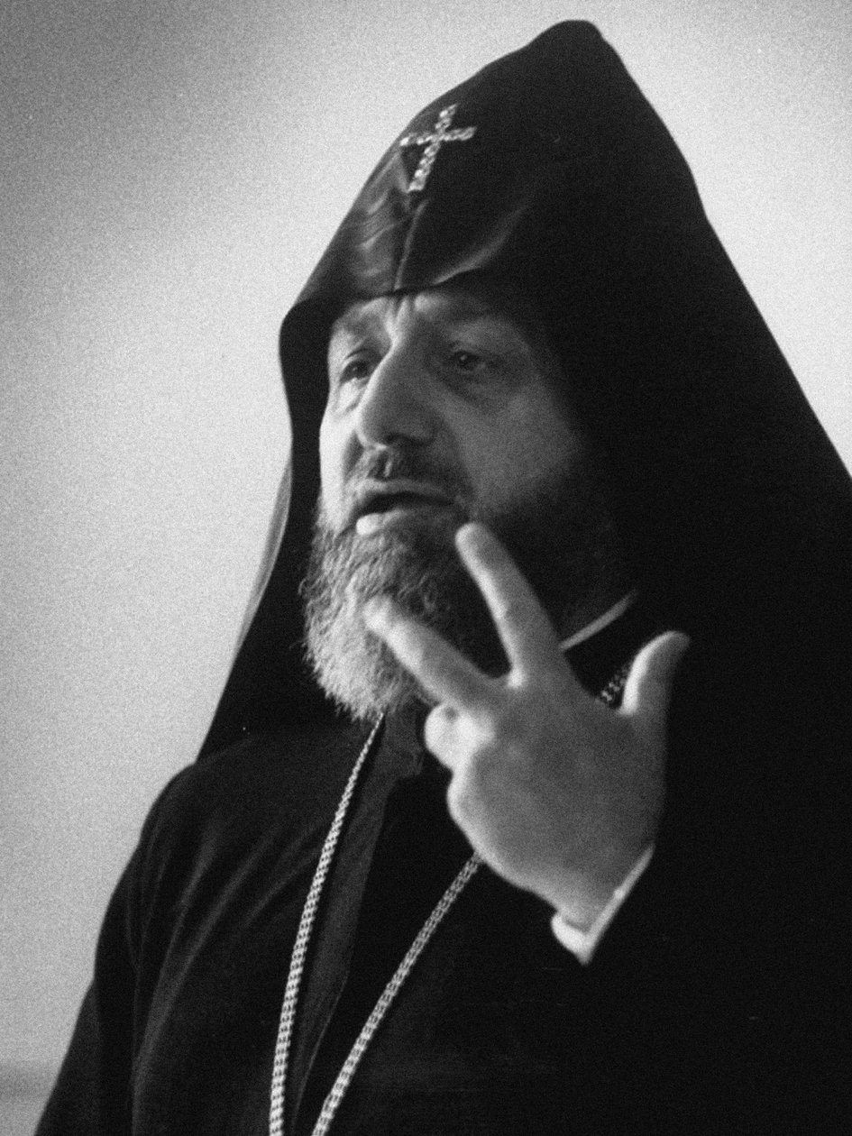 Vazgen I, Opperste Patriarch en Katholikos van alle Armeniërs door Unbekannt