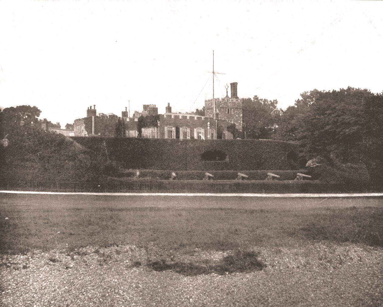 Walmer Castle, Kent, 1894 door Unbekannt