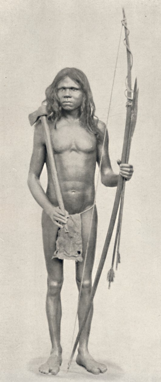 Wedda met boog, pijlen en bijl, 1926 door Unbekannt