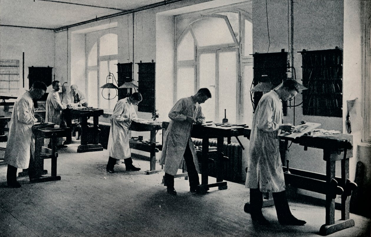 Werkplaats van de Kunst- en Ambachtsschool, Flensburg, Duitsland, ca. 1908 door Unbekannt