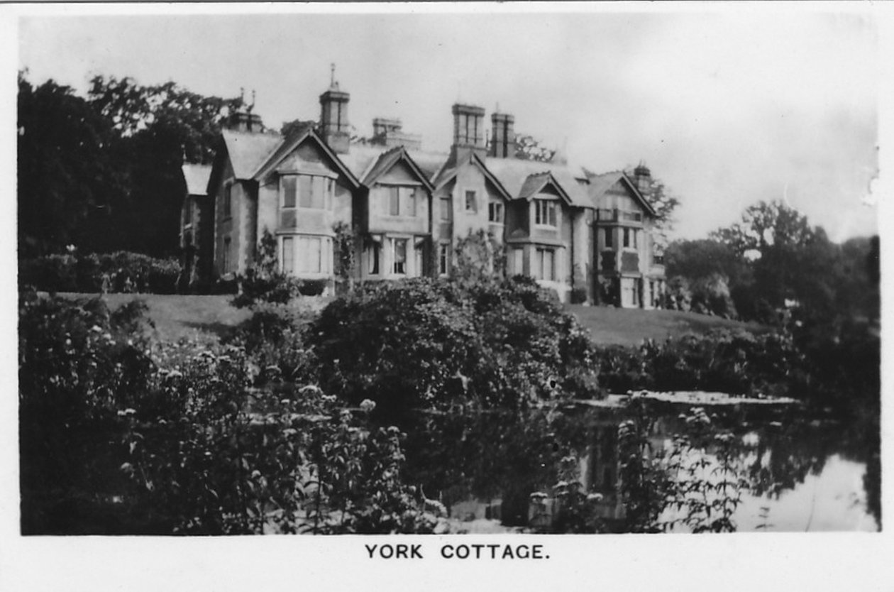 York Cottage, Sandringham, Norfolk, 1937 door Unbekannt