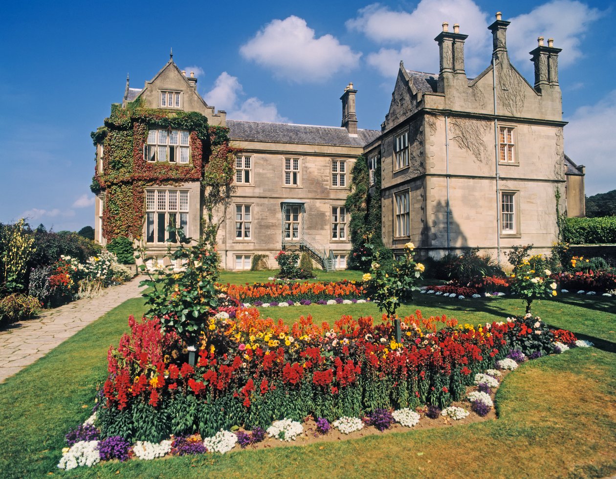 Muckross House door Unbekannt Unbekannt