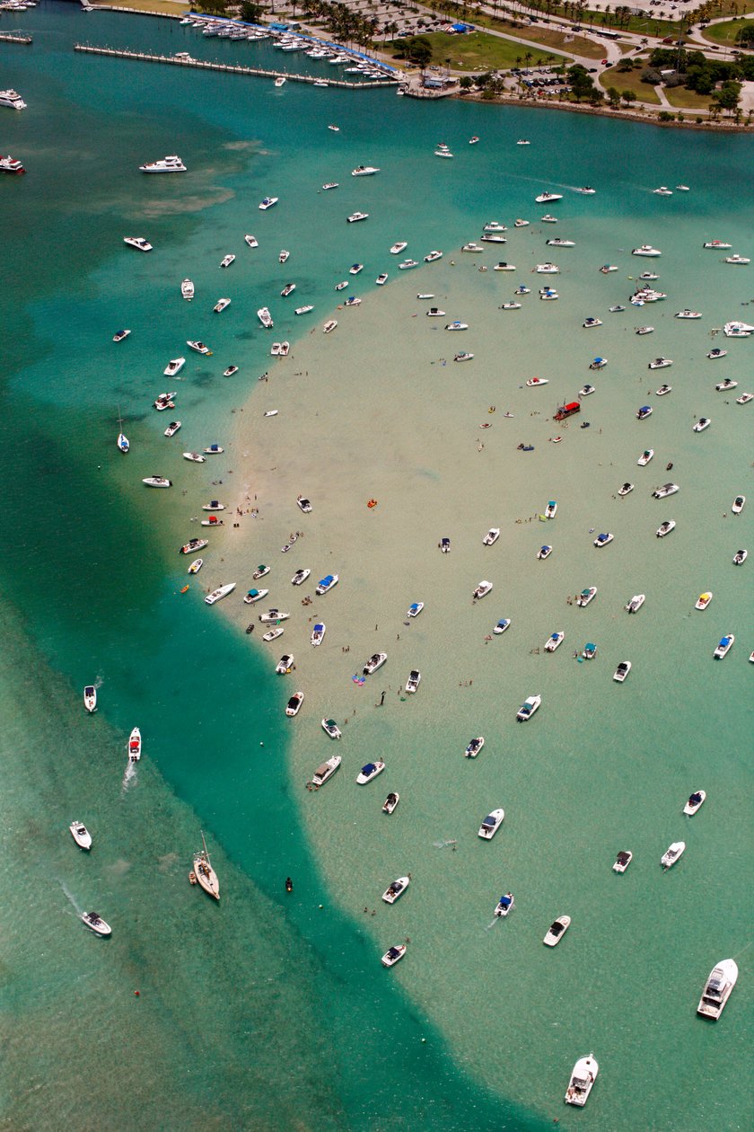 Luchtfoto van boten in de zee, Miami door Unbekannt Unbekannt