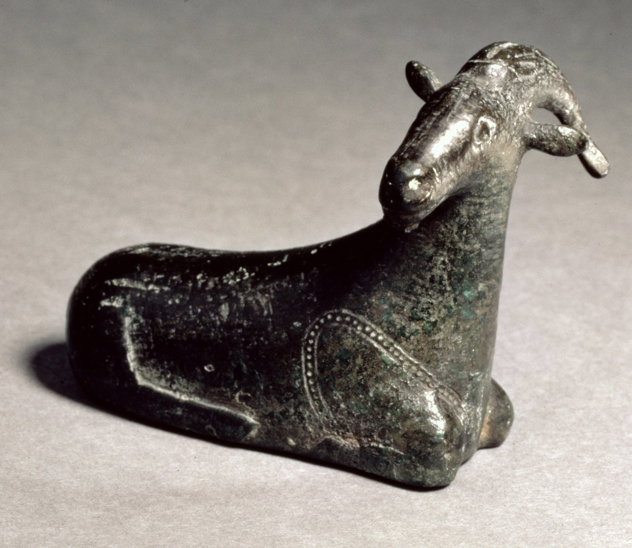 Hol gegoten beeld van een geit, Oost-Grieks, Archaïsche Periode, ca. 550 v.Chr. door Unbekannt