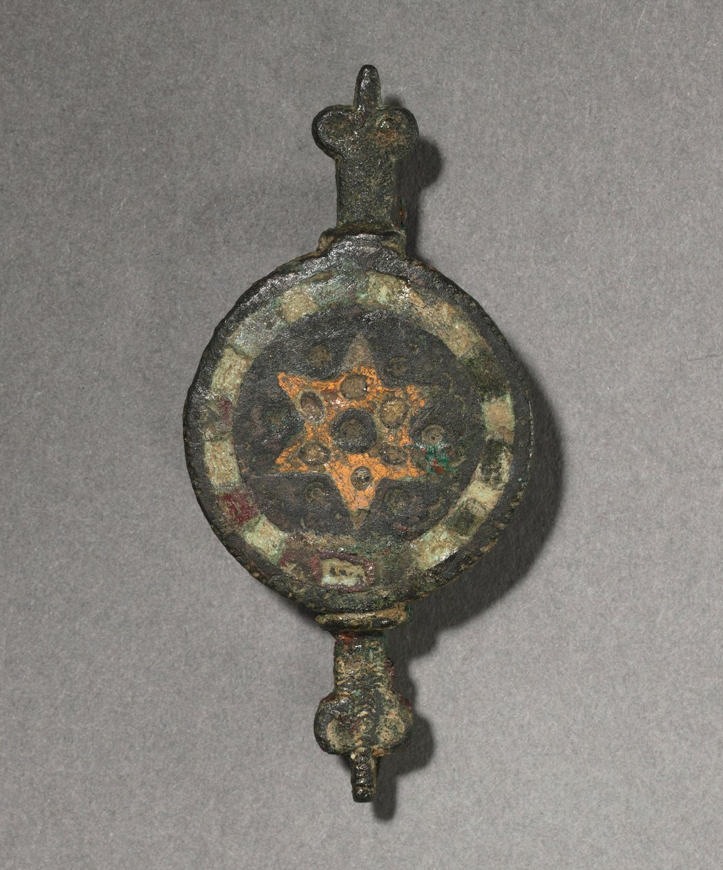 Ornamentale broche, ca. 100-300 door Unbekannt