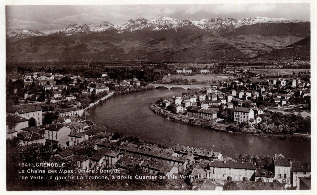 Rhone Alpes, Isere (38), Grenoble: de keten van de Alpen, de Isere, de brug van de Ile Verte, links La Tronche, rechts de wijk Ile Verte - Ansichtkaart gedateerd 1930-1939 door William M. Timlin