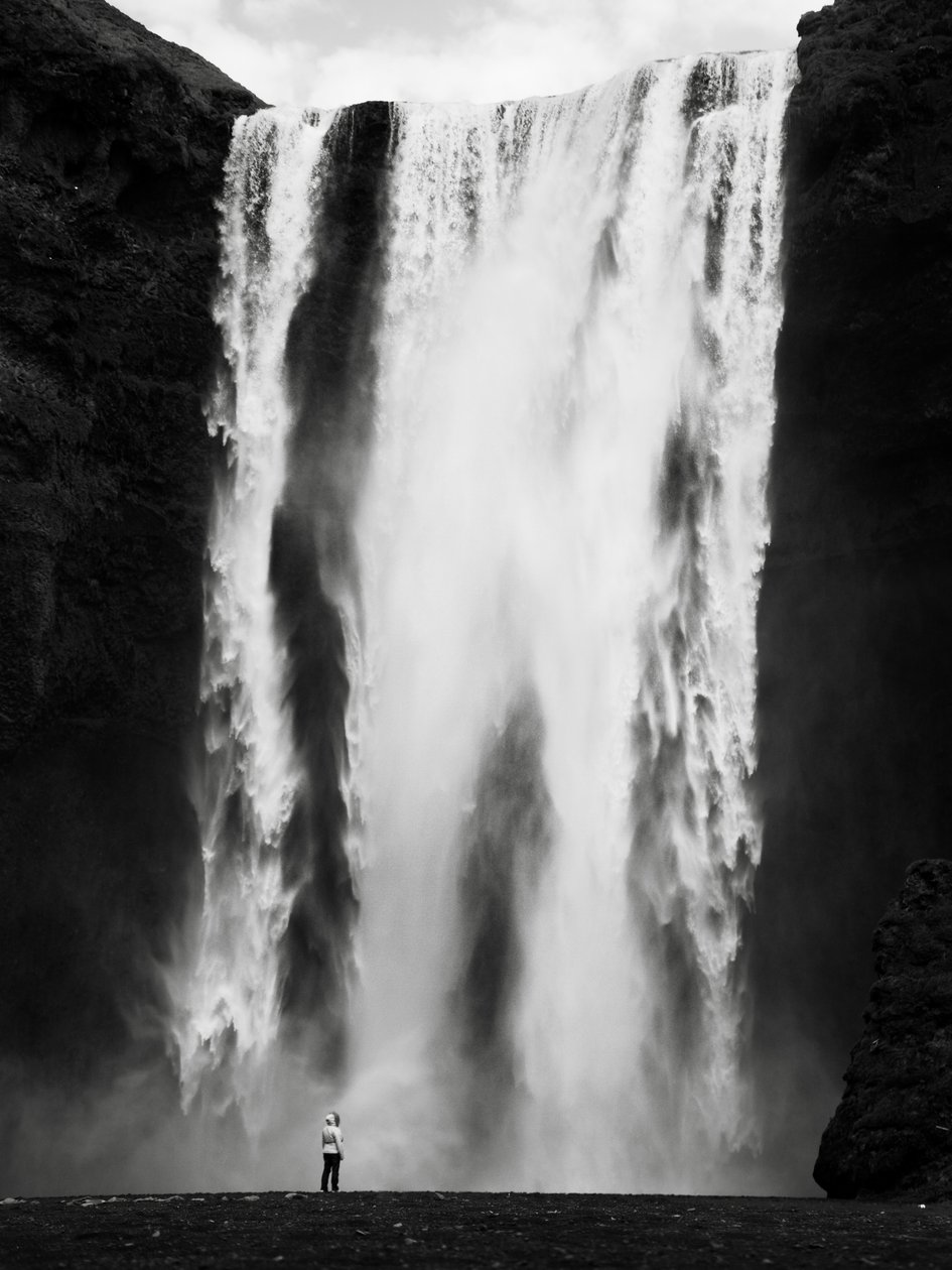 Skógafoss, IJsland, 2011 door Leopold Blonder