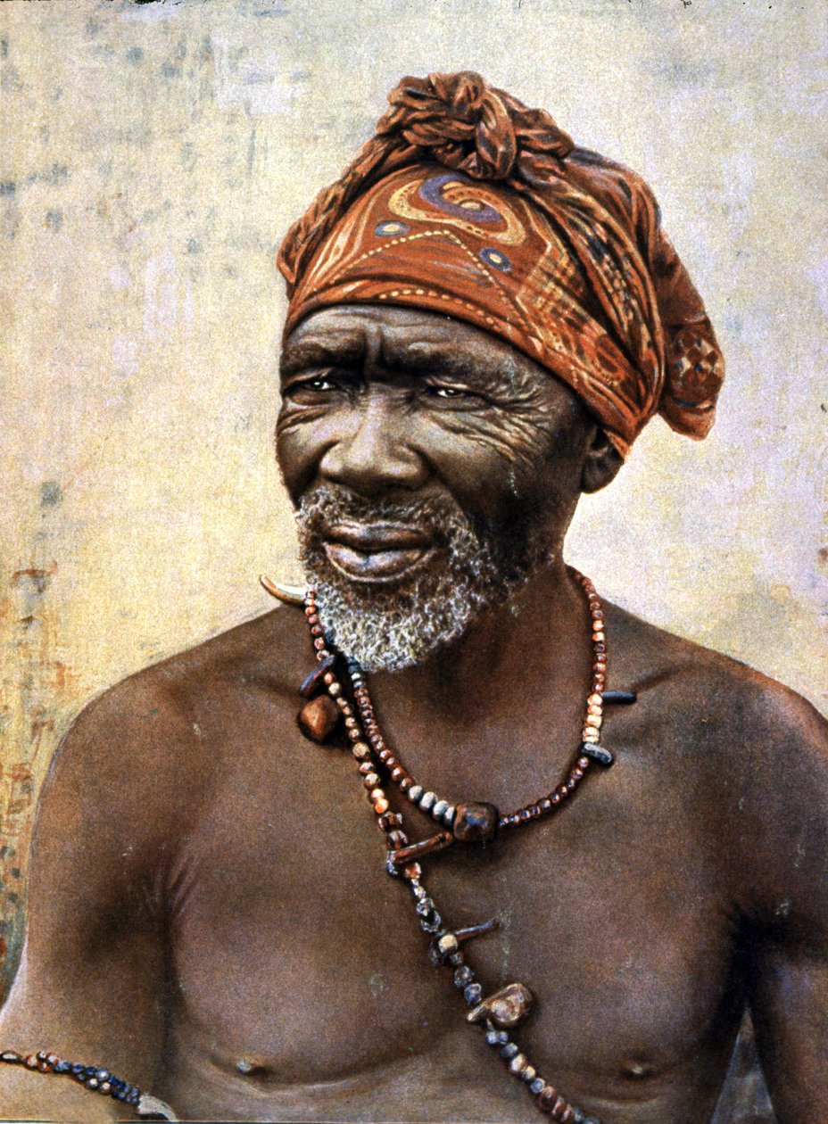 Portret van een Zulu-dokter, eind 19e eeuw door Unbekannter Künstler