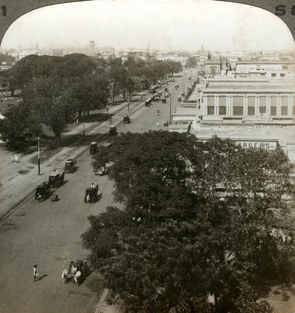 Chowringhee Road, Calcutta, India, ca. 1900s door Underwood and Underwood
