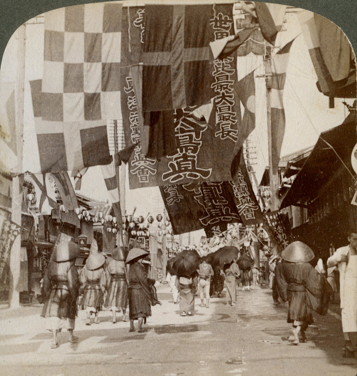 Dotombori, of Theaterstraat, Osaka, Japan, 1904 door Underwood and Underwood