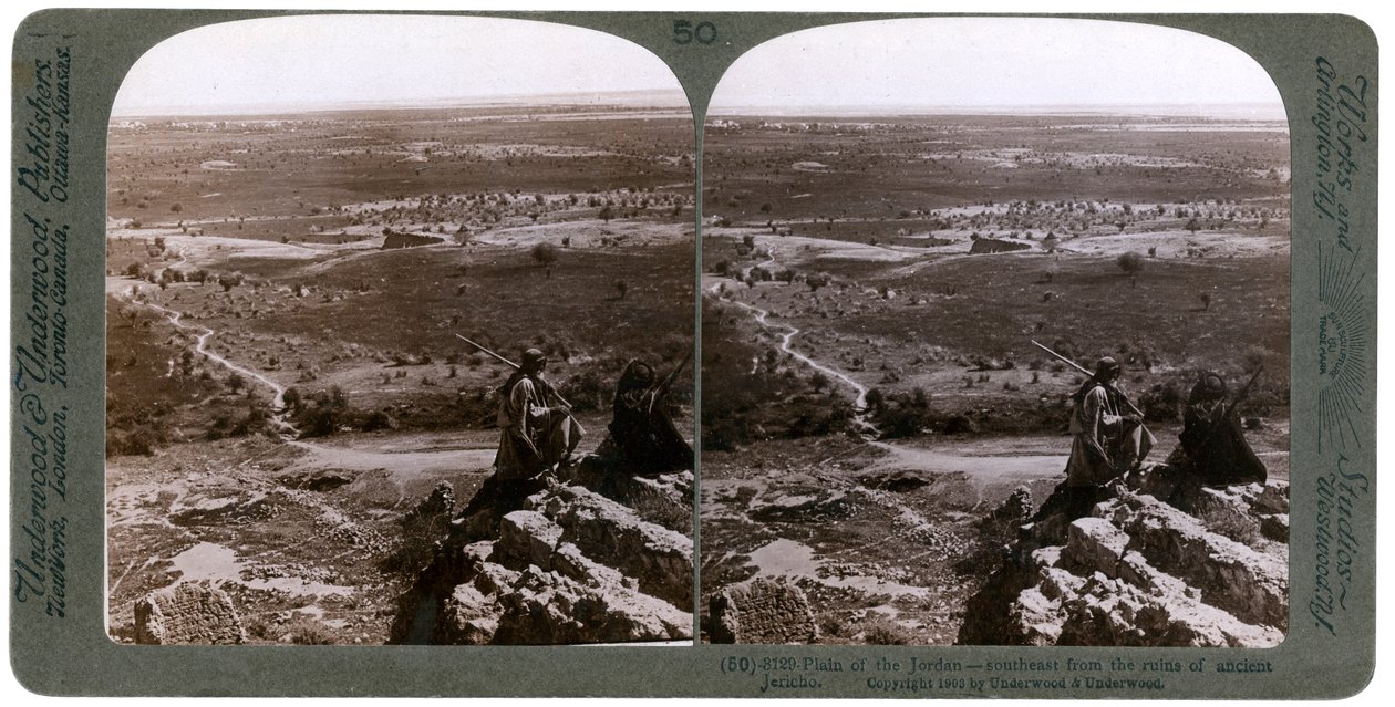 De vlakte van de Jordaan, gezien vanaf de ruïnes van het oude Jericho, Palestina, 1903 door Underwood and Underwood