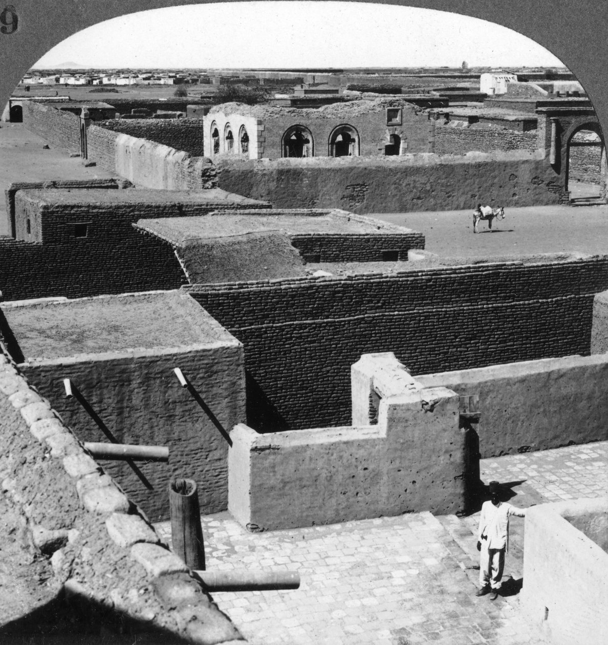 Het graf van de Mahdi in Omdurman, Soedan, 1905 door Underwood and Underwood