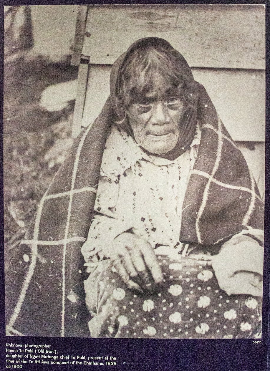 Foto van een Moriori-vrouw door Unknown
