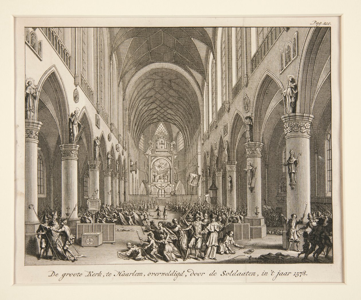 De groote kerk te Haarlem, overweldigd, door de soldaten door Unknown