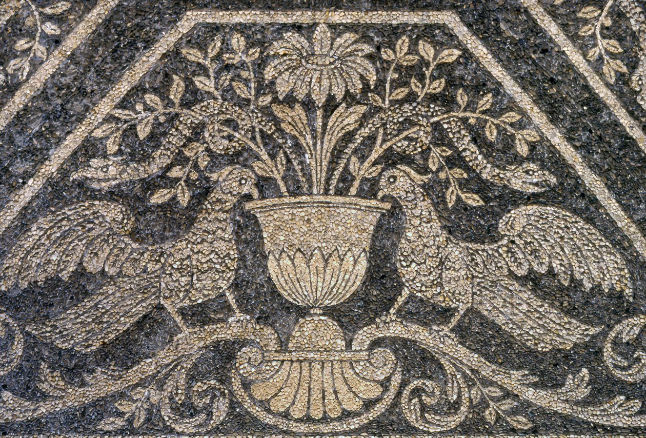 Mozaïek en wanddecoraties, Nymphaeum bij Villa Litta Visconti Borromeo Arese, Lainate, Lombardije, Italië door Unknown