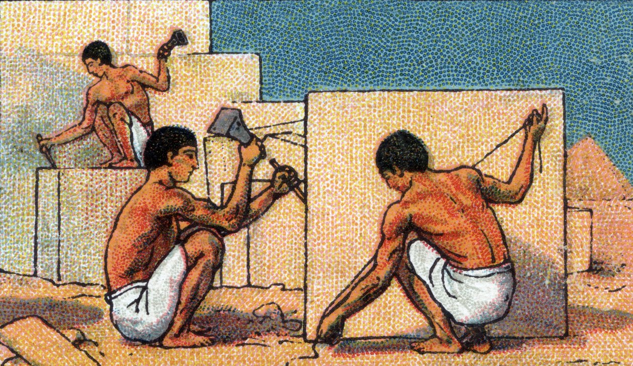 Dagelijks leven in het oude Egypte: steenhouwers aan het werk op bouwplaatsen van piramides, begin 20e eeuw (chromo) door Unknown Artist