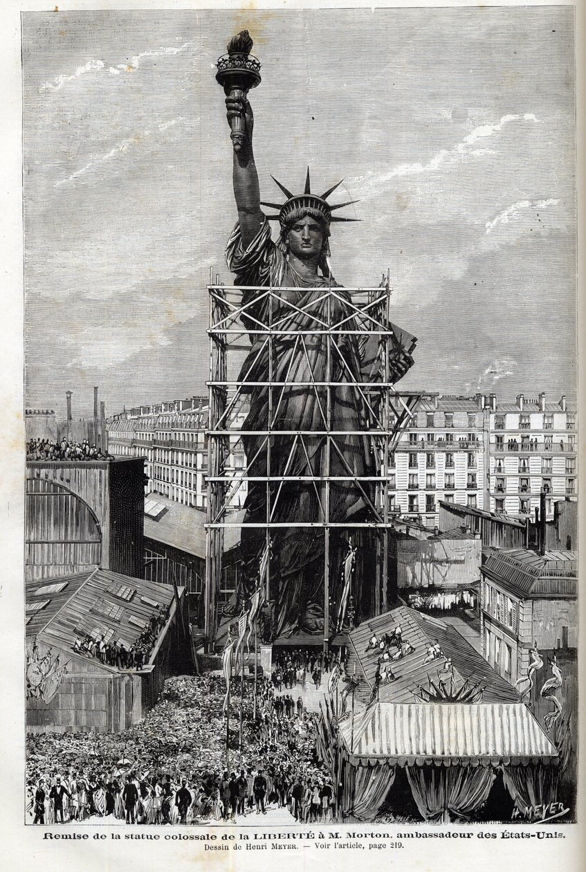 Frankrijk, Parijs, Overhandiging van het Vrijheidsbeeld aan de Amerikaanse ambassadeur - Verpakking van het Vrijheidsbeeld gemaakt door Frederic Auguste Bartholdi (1834-1904) in steigers om het van Parijs naar Amerika te vervoeren door Unknown artist
