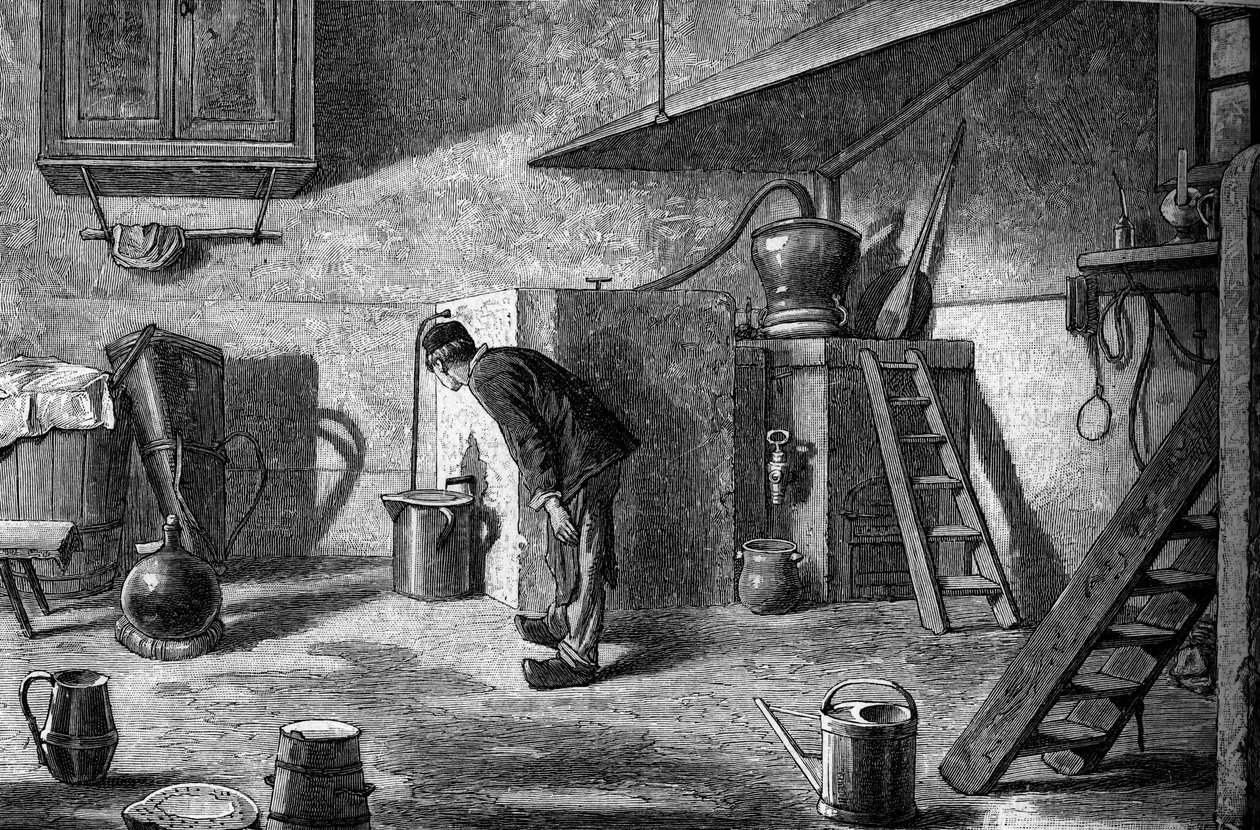 Productie van kirsch: distillatie, kasteel van Isenberg in de Elzas. Gravure in 