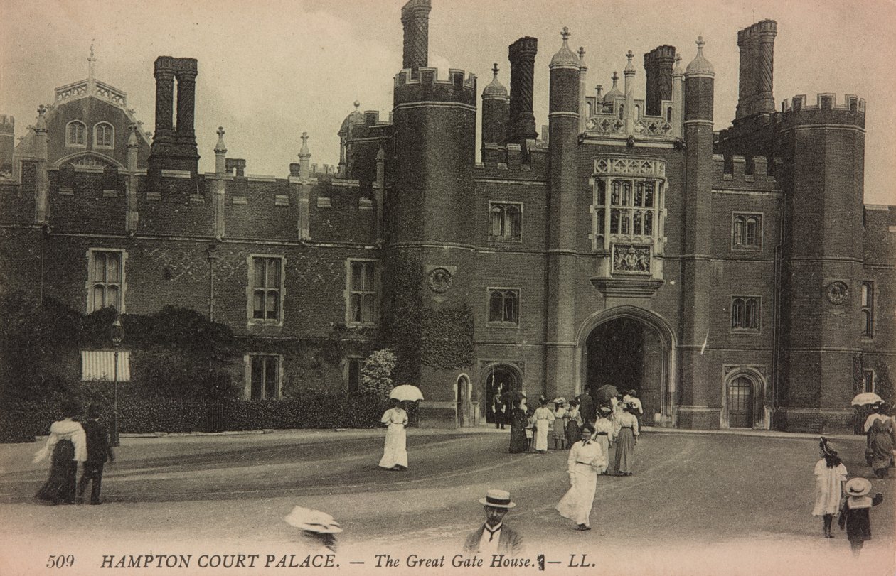 Het Grote Poortgebouw en de Westelijke Voorzijde, vóór 1909 (ansichtkaart) door Unknown Artist