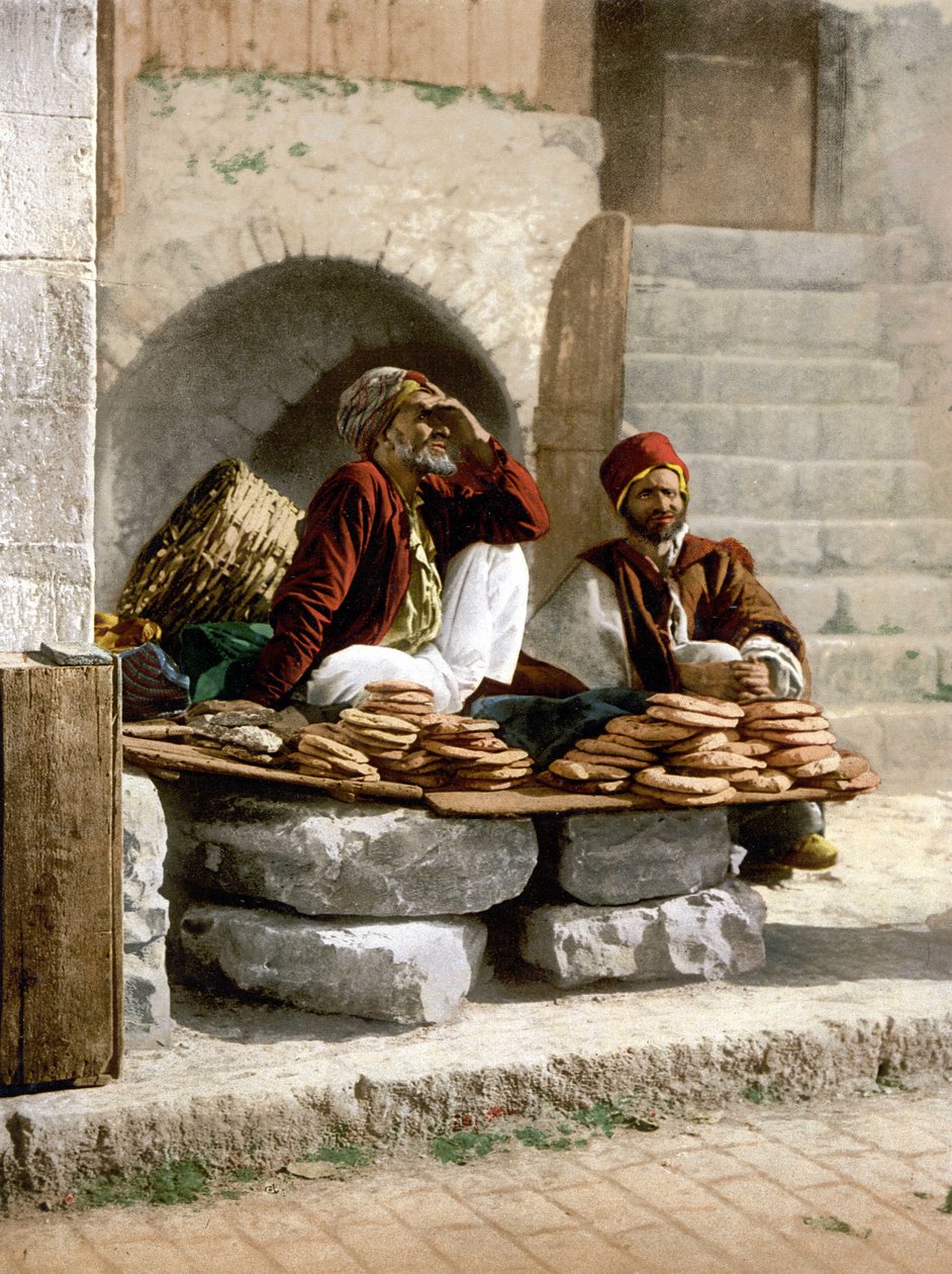 Broodverkopers in Jeruzalem. Fotochroom sd tussen 1890-1900. door Unknown artist