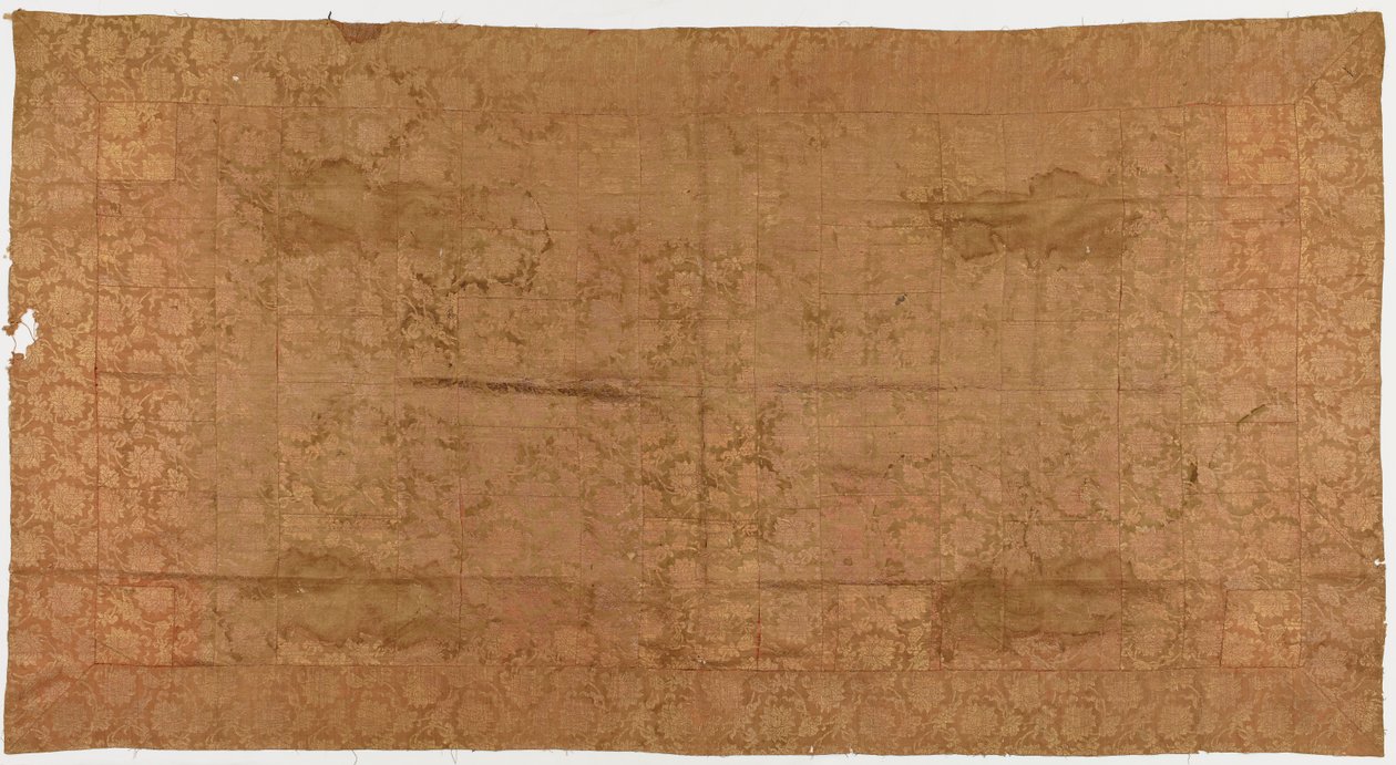 Brokaat, zijde. Een boeddhistische monnikspij, gepatcht: Kesa door Unknown artist