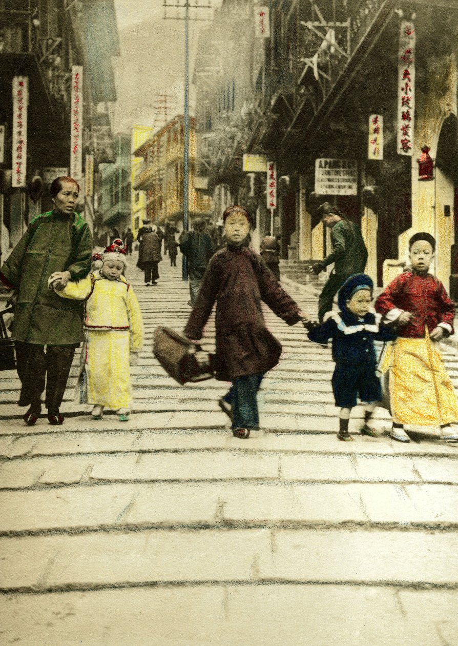 Kinderen op Pottinger Street in Hong Kong in 1890 door Unknown artist