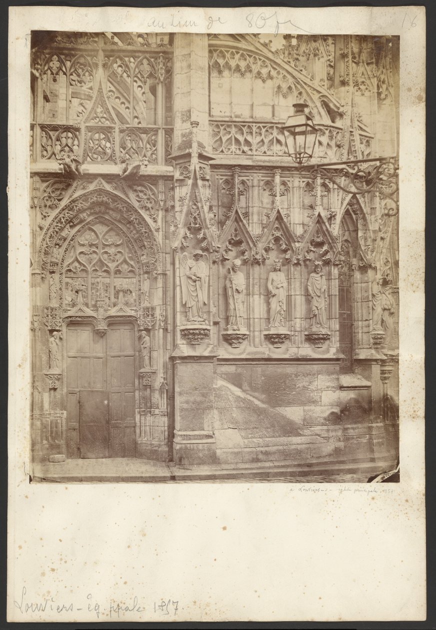 [Kerk van Notre-Dame de Louviers]. door Unknown artist