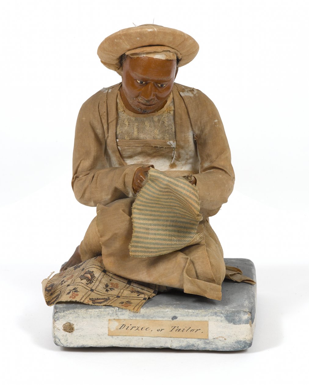 Dirzee, of kleermaker, terracotta beeldje, India, ca. 1880 (beeldje) door Unknown artist