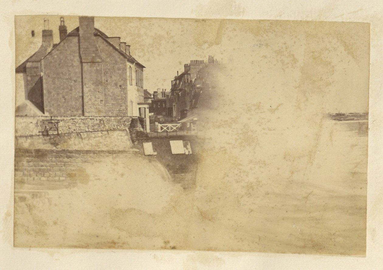 Eastbourne door Unknown artist