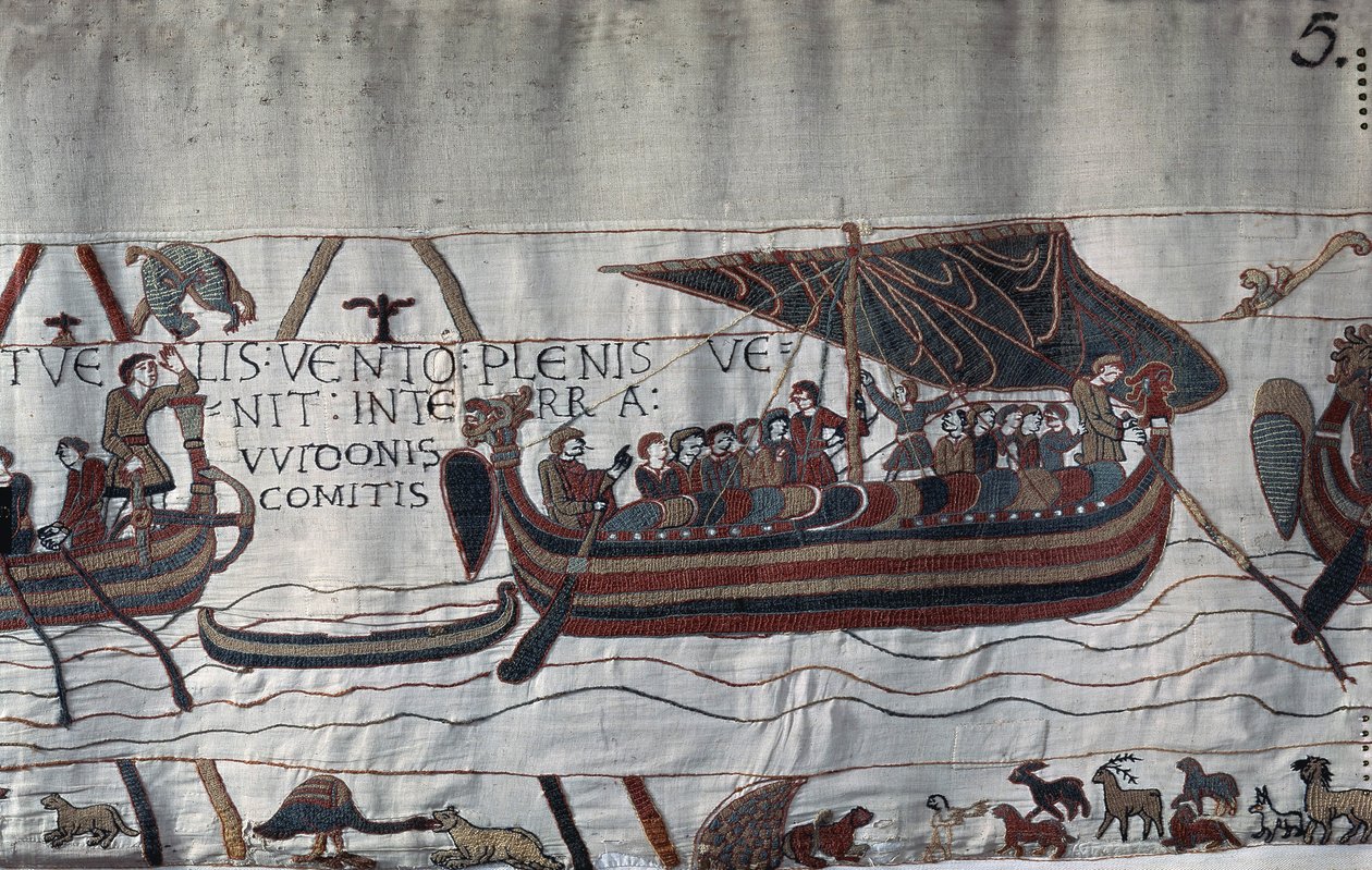 Door de storm afgedwaald, strandde het schip van Harold II (1022 - 1066) op de kust van Ponthieu - Tapijt van Bayeux, bekend als Borduurwerk van Koningin Mathilde door Unknown artist
