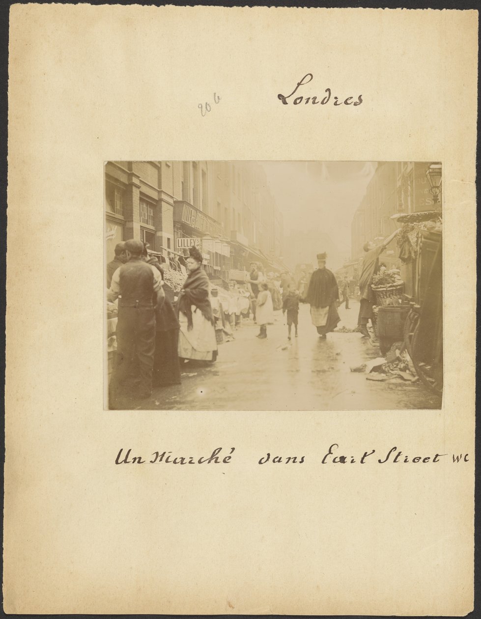 [Markt in Earl Street]. door Unknown artist