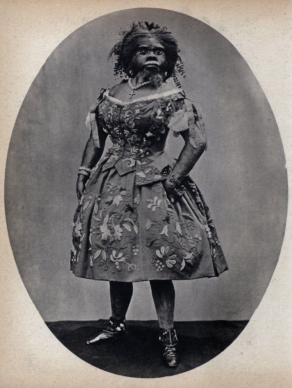 Les Monsters, de vrouw hond. Fotografie, eind 19e eeuw, Parijs. door Unknown photographer