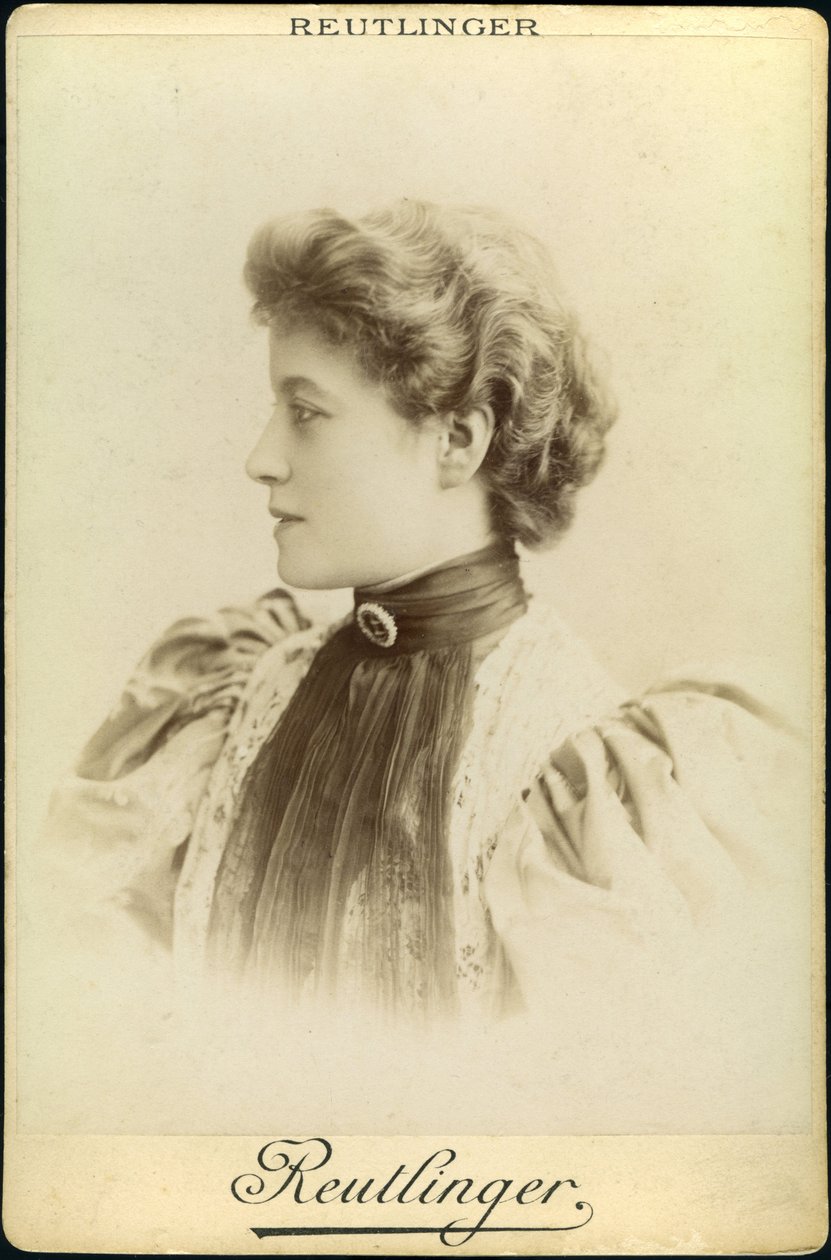 Portret van Melle Brandes komiek (Marthe Brandes door Unknown photographer