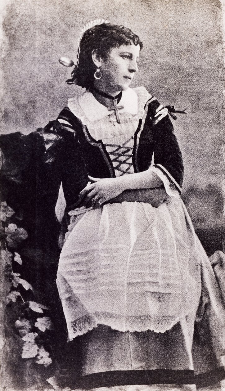 Teresina Brambilla in toneelkostuum door Unknown photographer