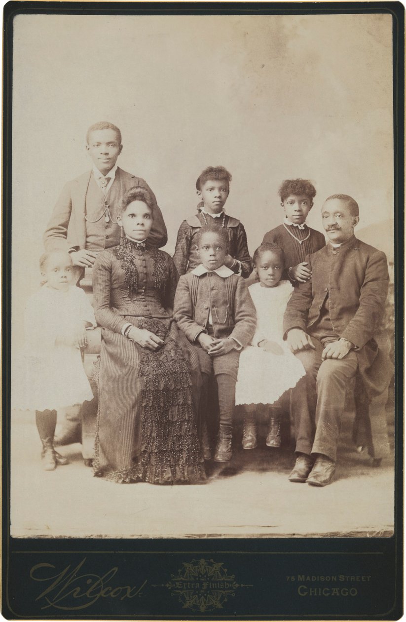 Portret van een gezin,c. 1890 (foto) door Wilcox