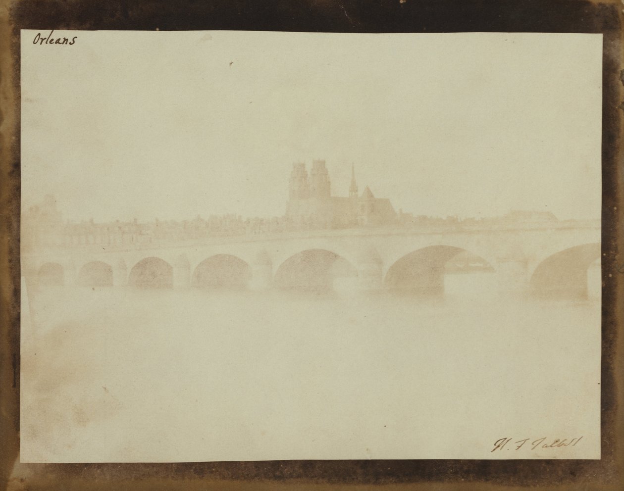 De brug van Orléans, vanaf de zuidelijke oever van de Loire door William Henry Fox Talbot