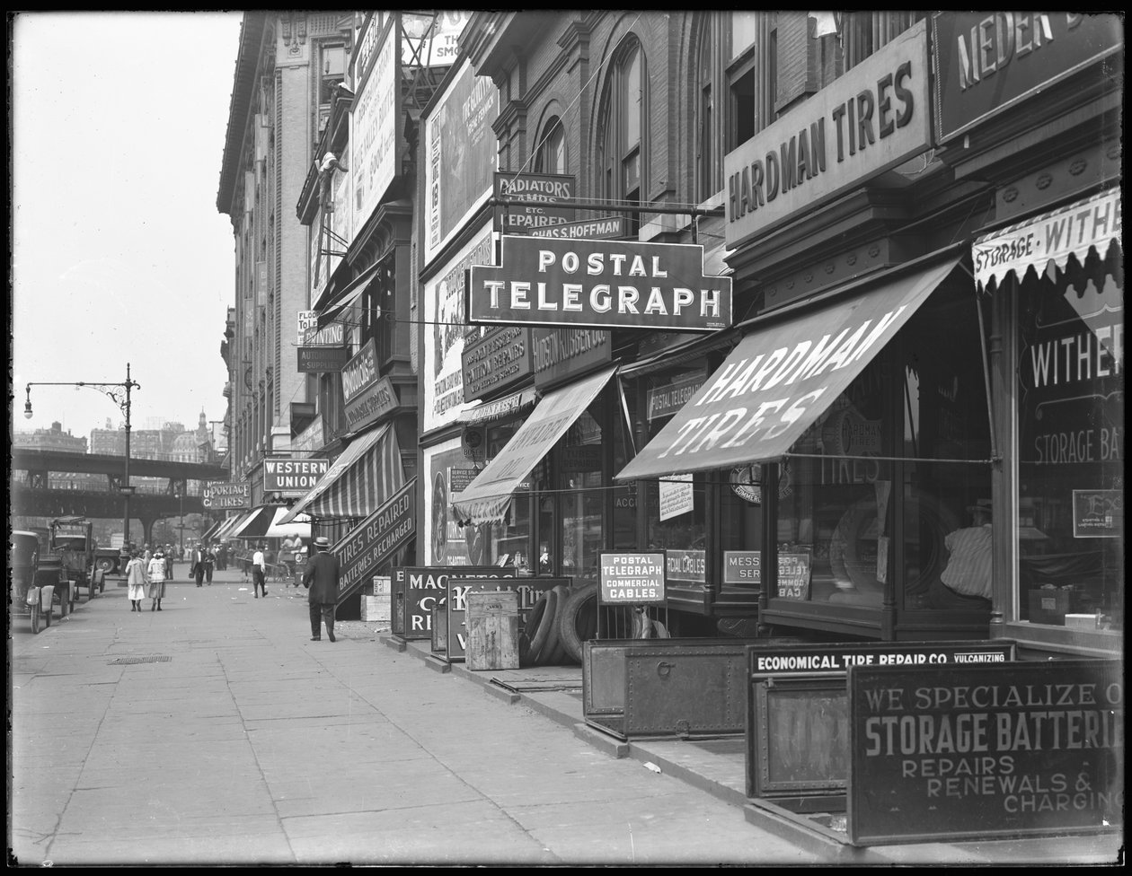 Posttelegraafbord, 1906 Broadway, New York City, 18 augustus 1916 door William Davis Hassler