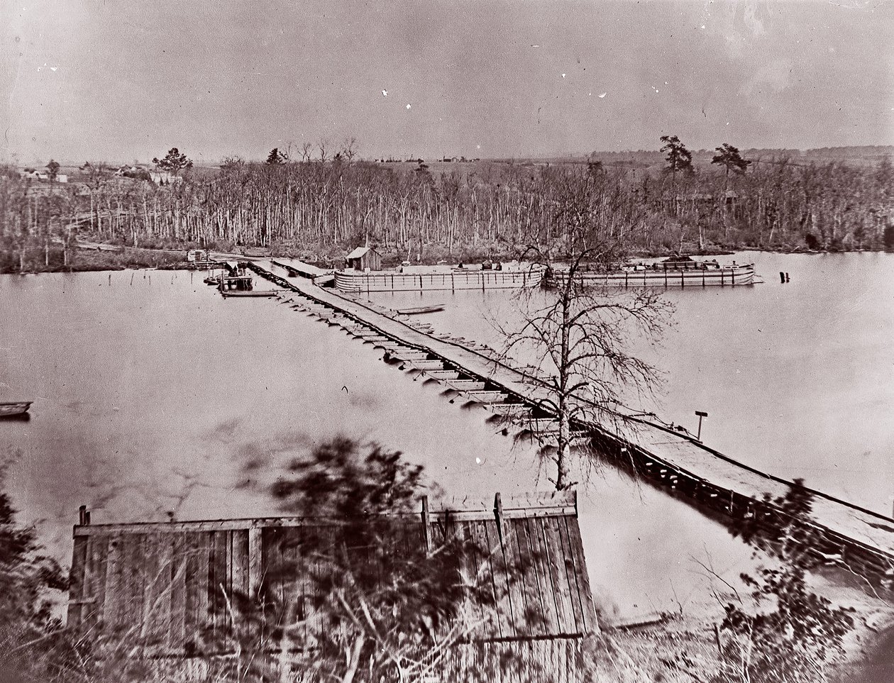 Pontonbrug, Broadway Landing, Appomattox River, 1861-65 door William Frank Browne