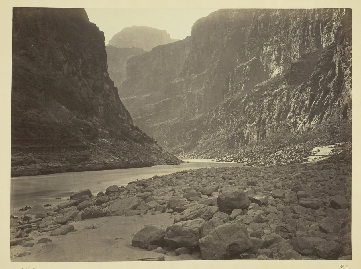 Colorado River, monding van Kanab Wash, kijkend naar het westen, 1872 door William H. Bell