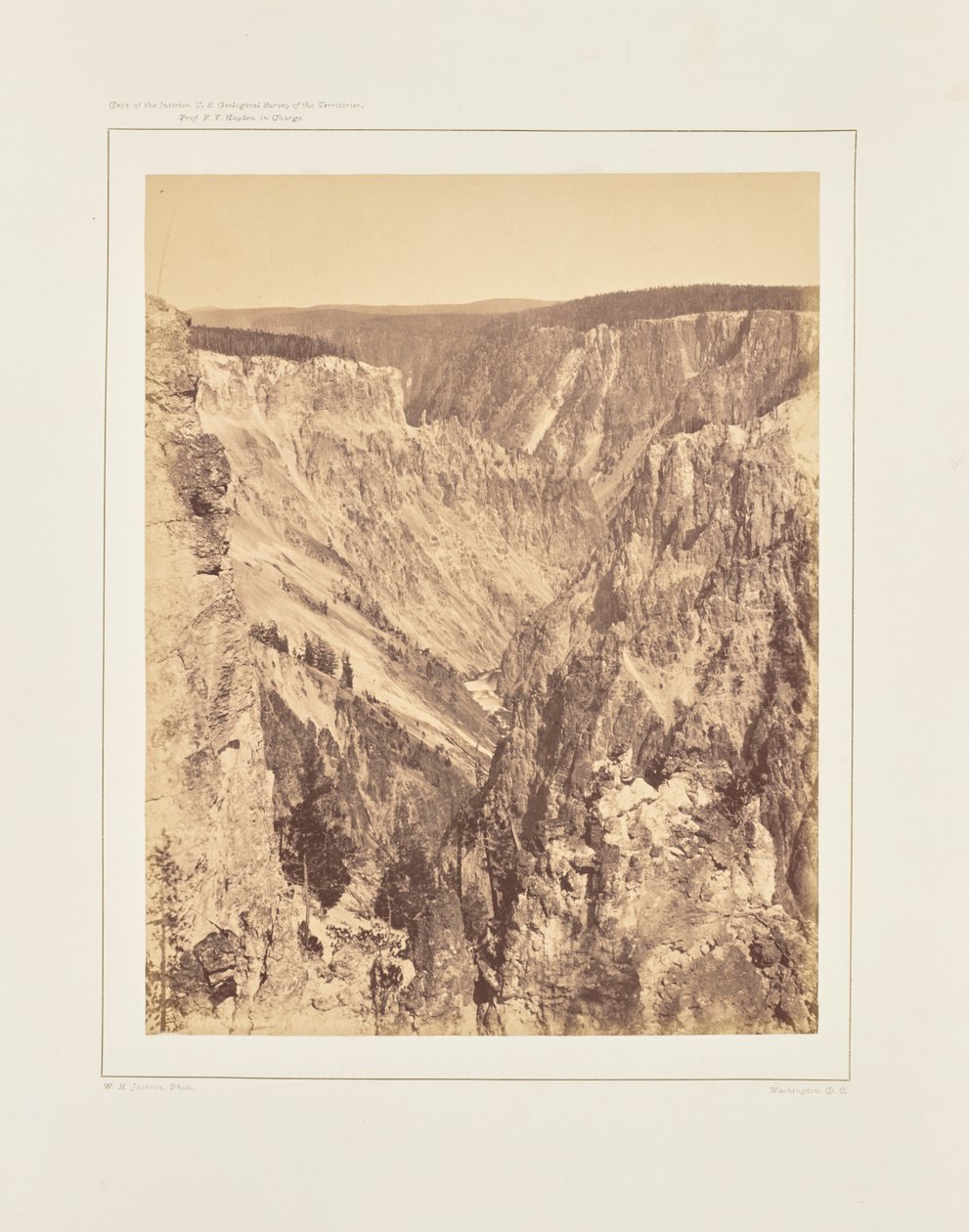De Grand Canyon, een mijl onder de watervallen door William Henry Jackson