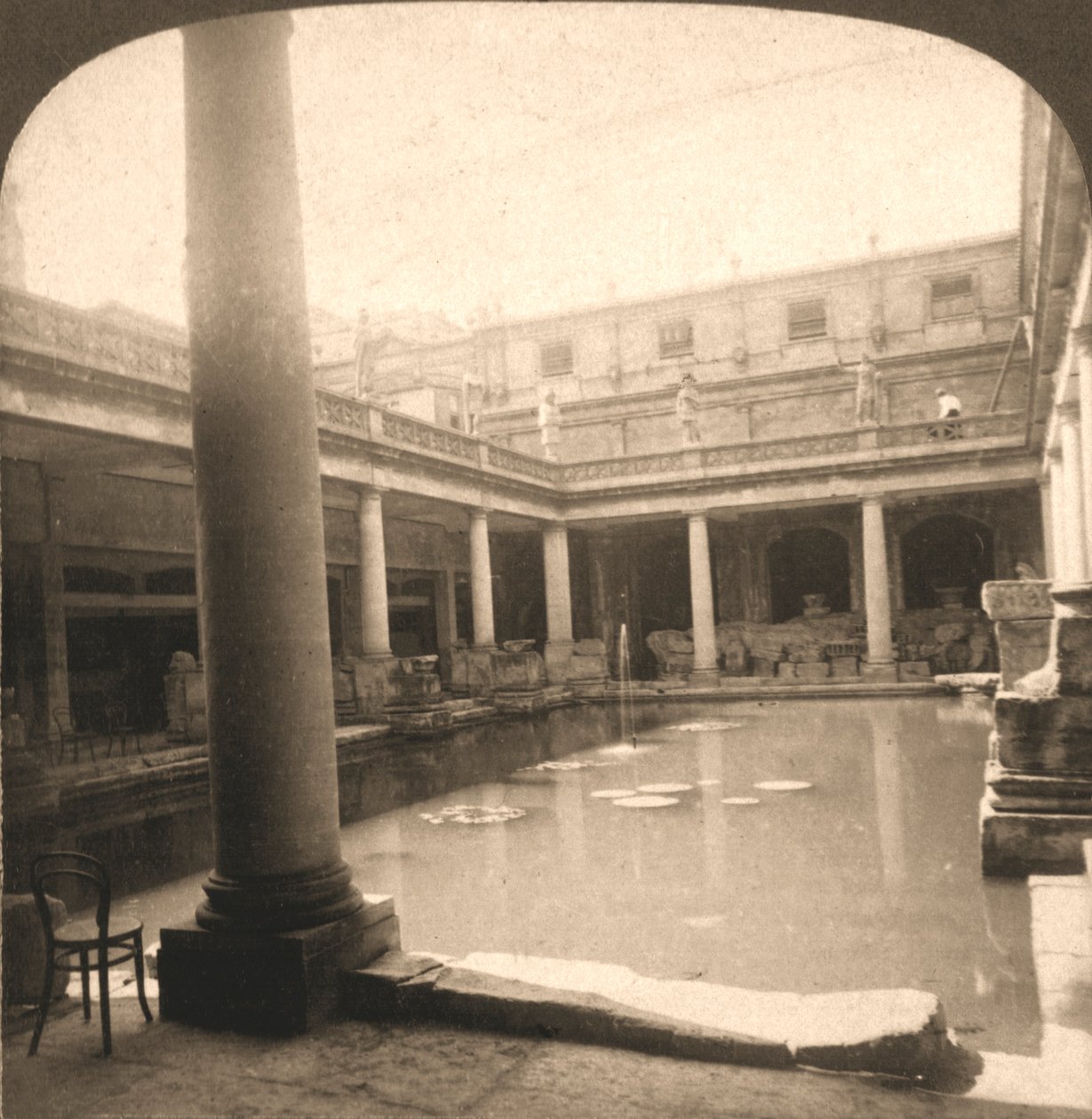 Romeinse baden, Bath, Engeland, 1900 door Works and Sun Sculpture Studios