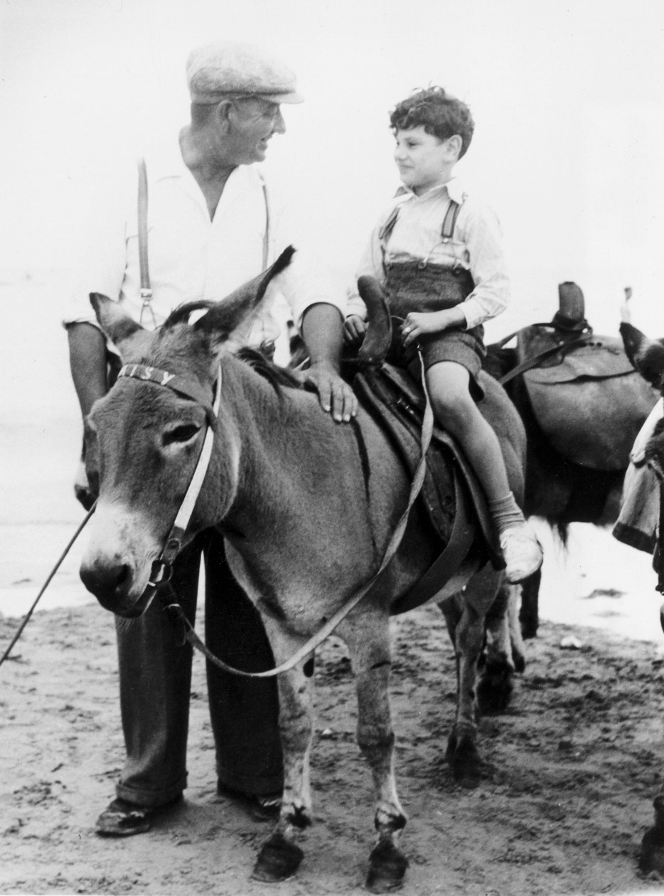 Ezelrijden in Margate, Kent, 3 augustus 1949 door Ferdinand Georg Waldmuller