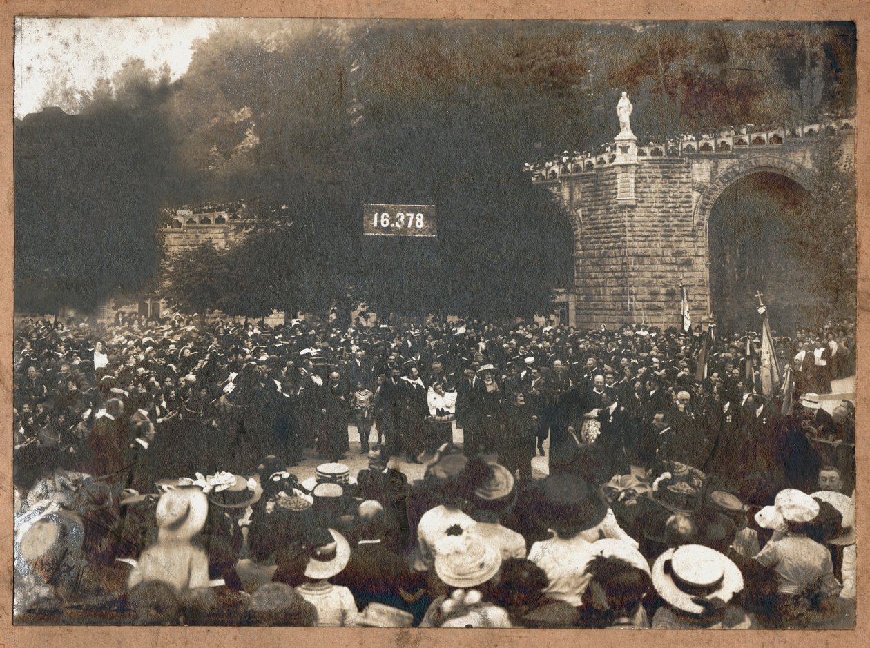 Bedevaart naar Lourdes, 1910 door . .